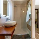 Gorgeous Apartment In Vir With Wifi * Vir